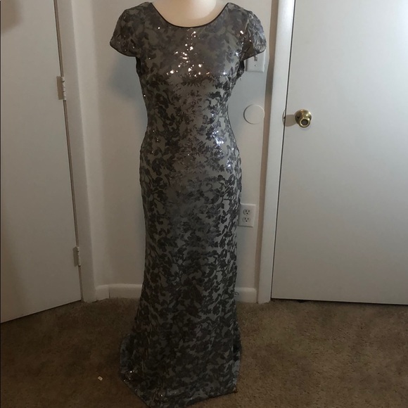 Grey Sequin dress with cowl back and zippered side - Picture 2 of 7